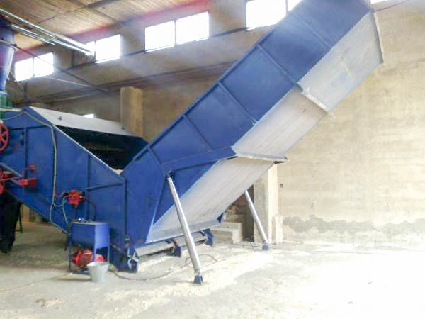 Устройство механизированной загрузки УМЗ